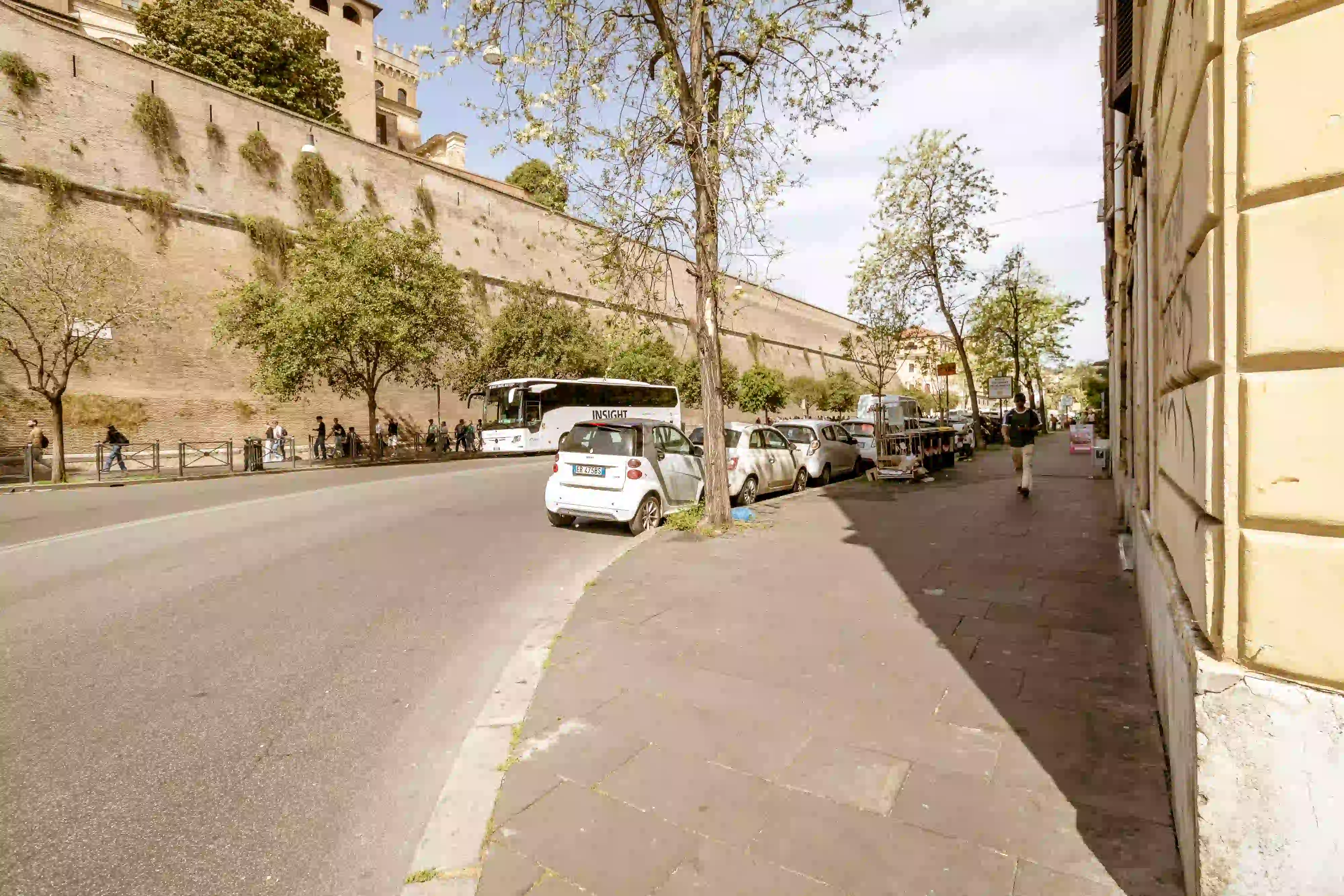Casa Vaticana mobile view A